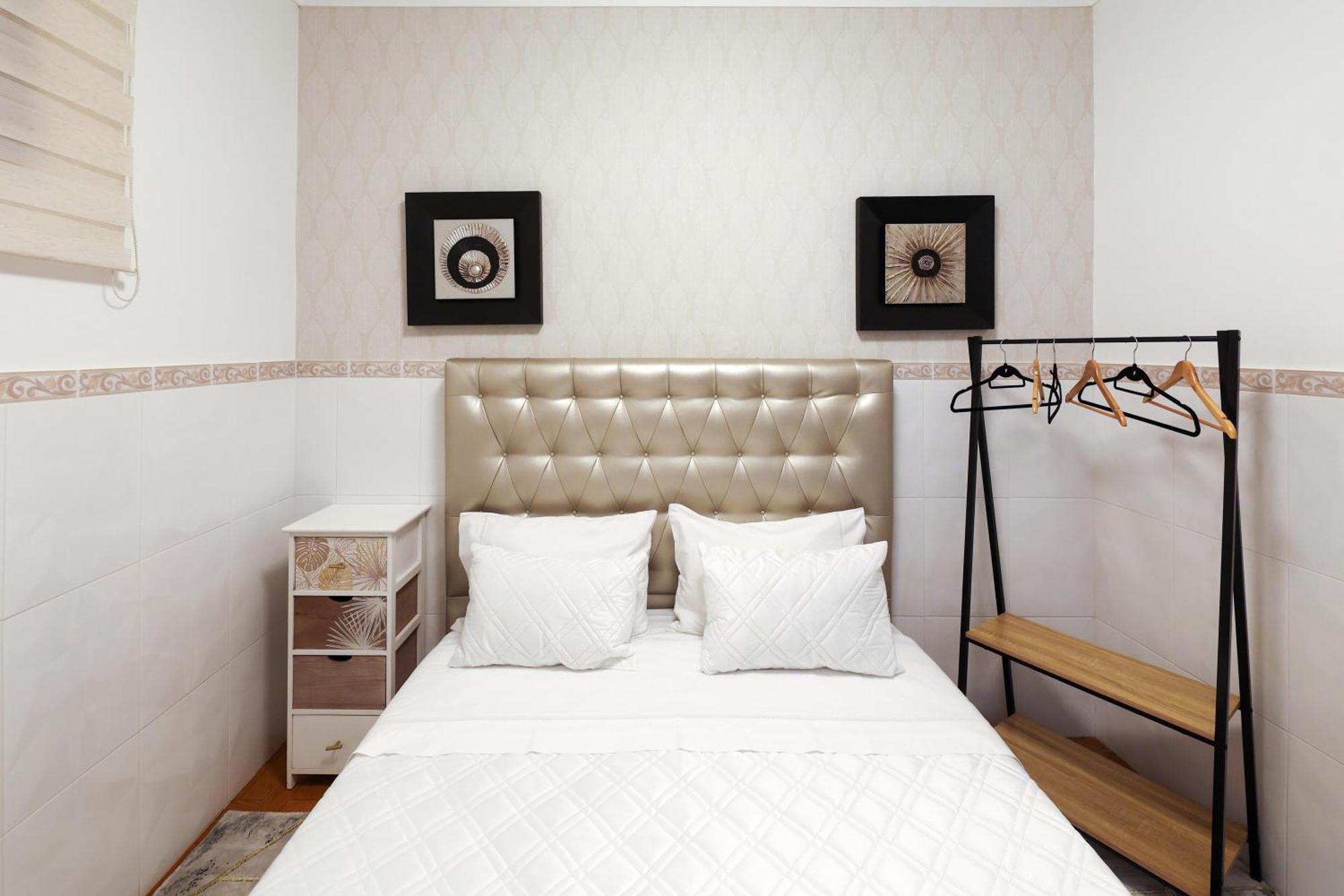 Dina Beach House Quinzico Nazare Bagian luar foto