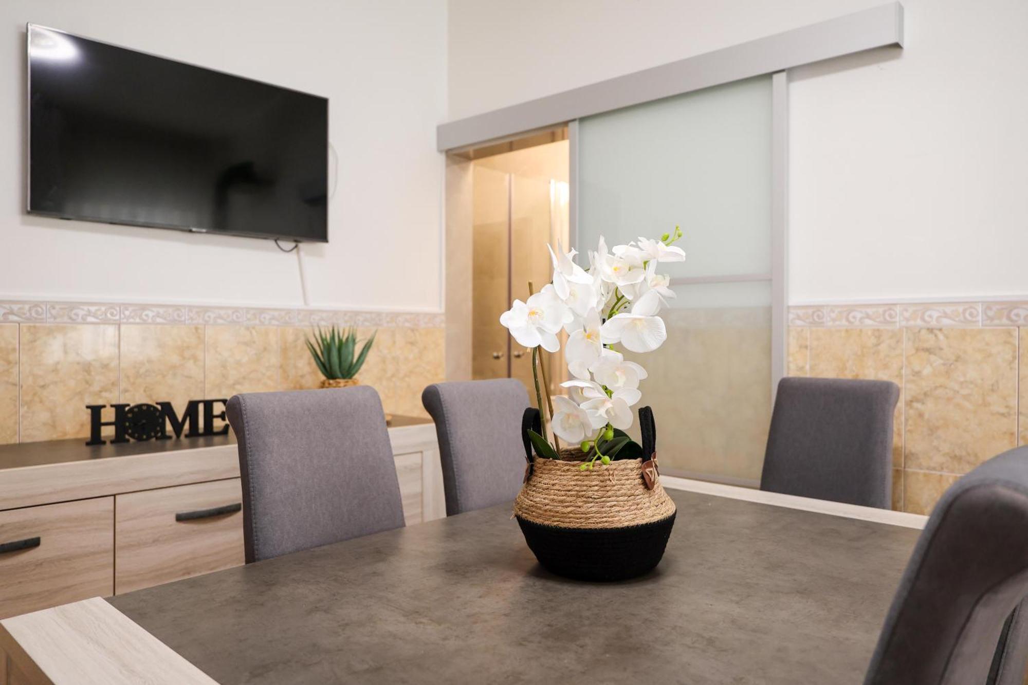 Dina Beach House Quinzico Nazare Bagian luar foto