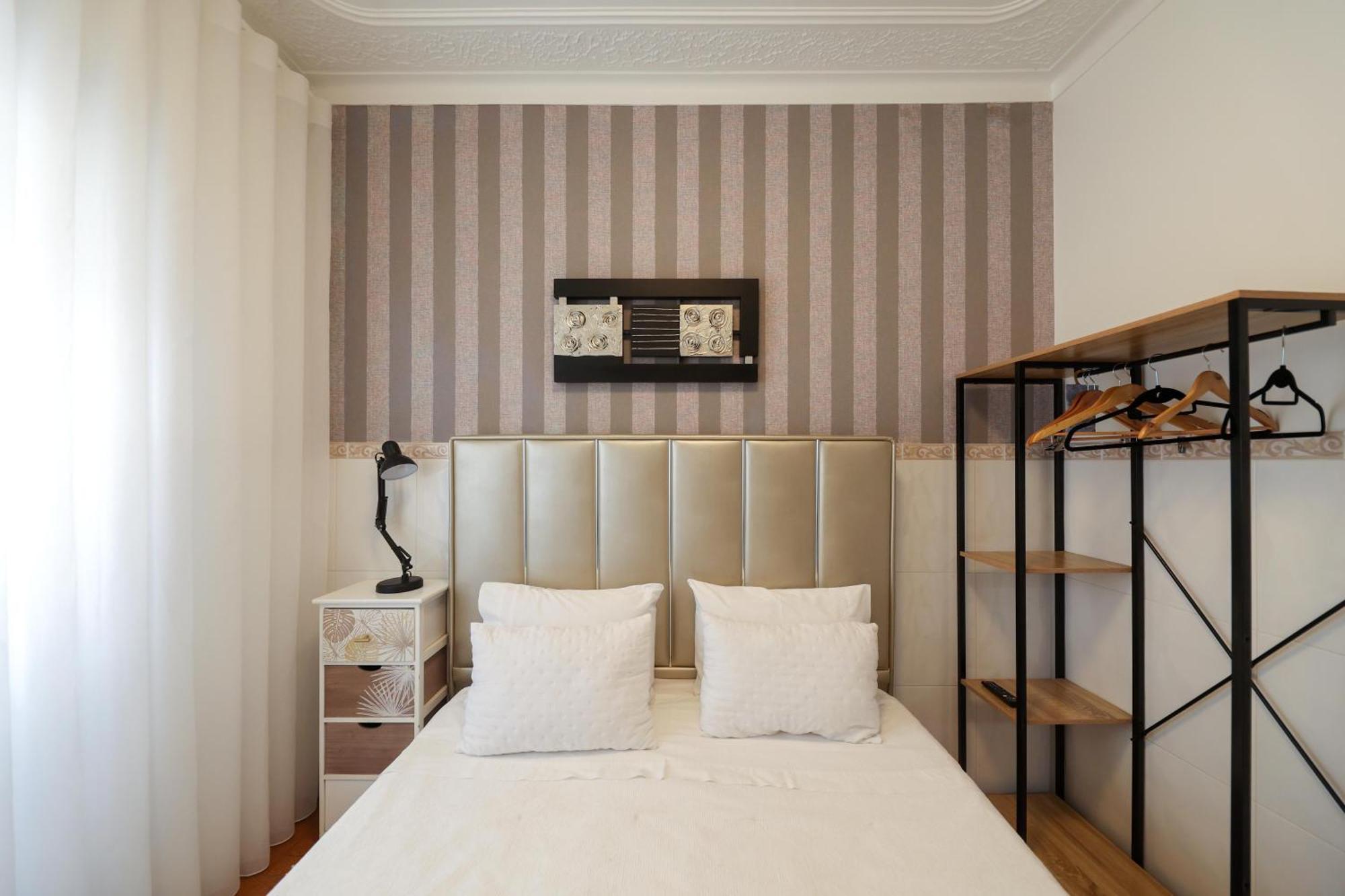 Dina Beach House Quinzico Nazare Bagian luar foto